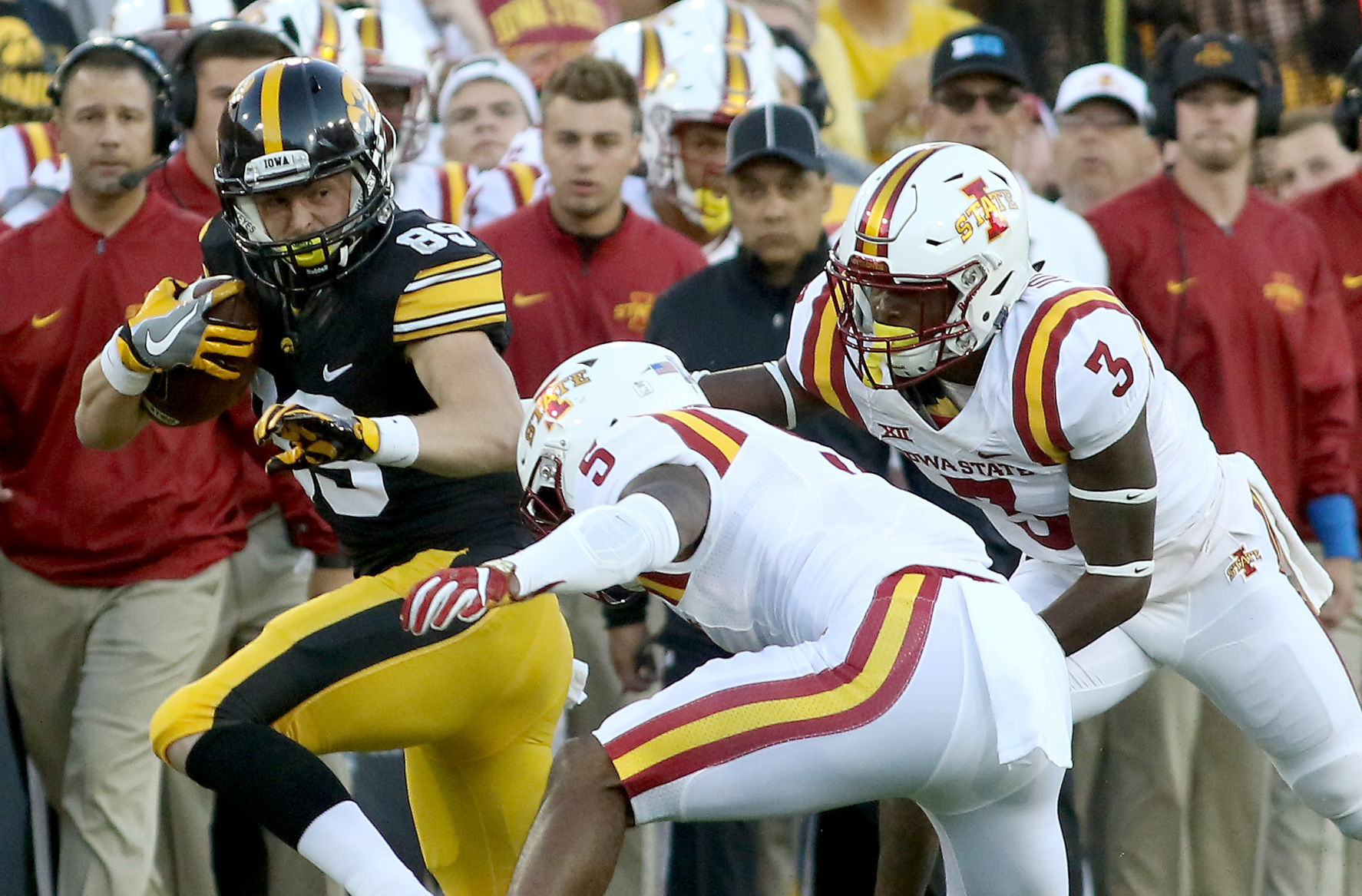 091016-Iowa-ISU-015